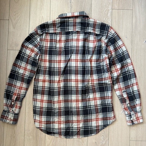 Uniqlo Men's Plaid Flannel Shirt in Navy & Orange Size Small - Picture 2 of 9